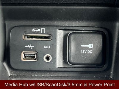 2017 Jeep Cherokee Overland w/VERY LOW MILES