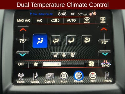 2017 Jeep Cherokee Overland w/VERY LOW MILES