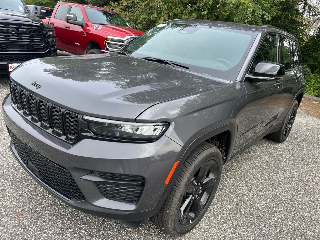 2025 Jeep Grand Cherokee Altitude X