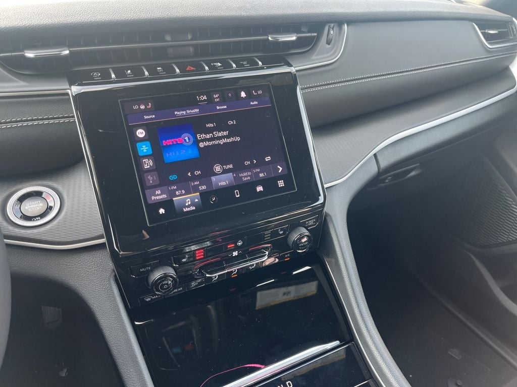 2025 Jeep Grand Cherokee Laredo X