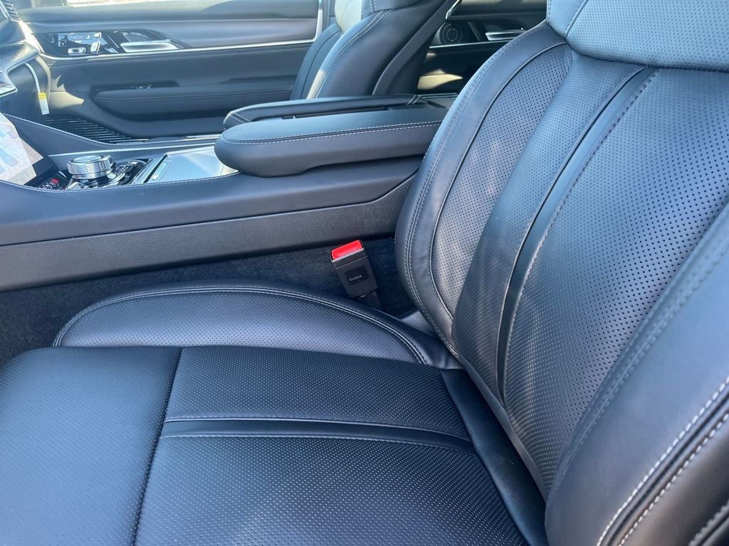 2026 Jeep Grand Wagoneer Summit