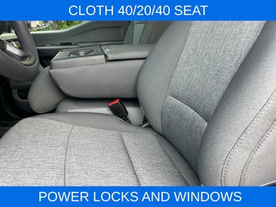 2025 Ford F-350SD XL w/Reading Stake Body w/Tommy Gate