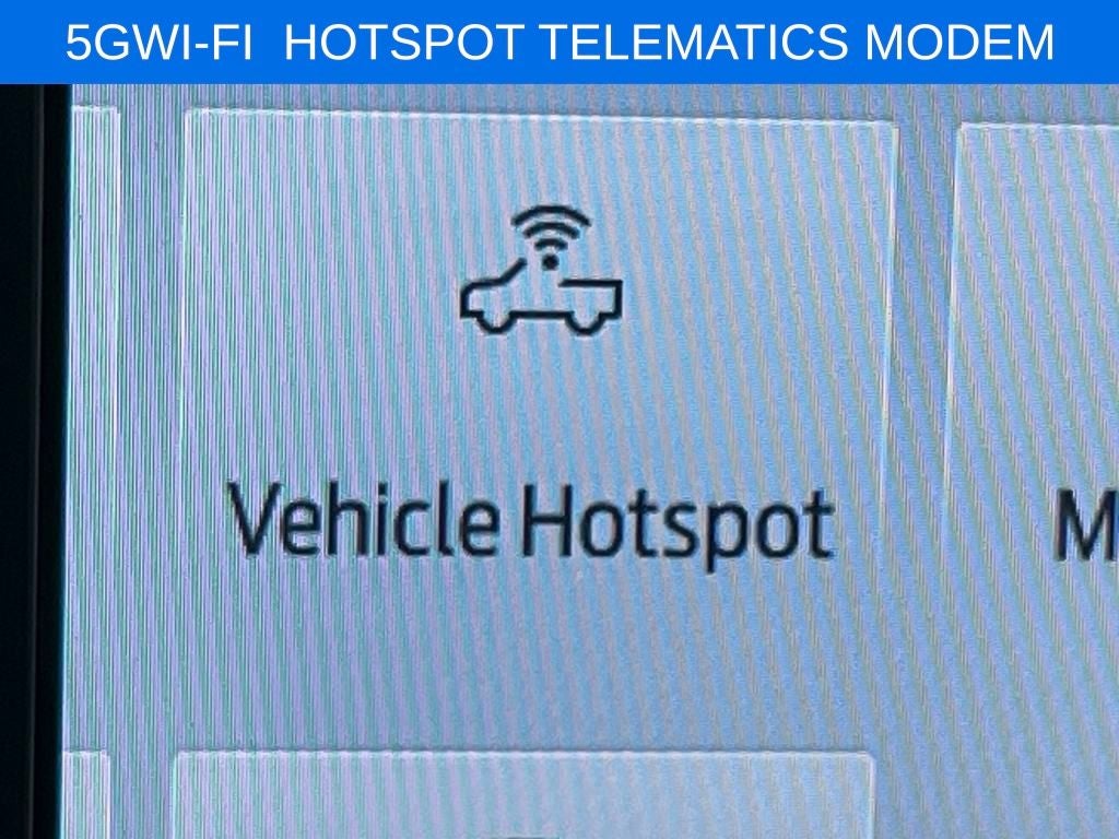 2025 Ford F-350SD XL w/Reading Stake Body w/Tommy Gate