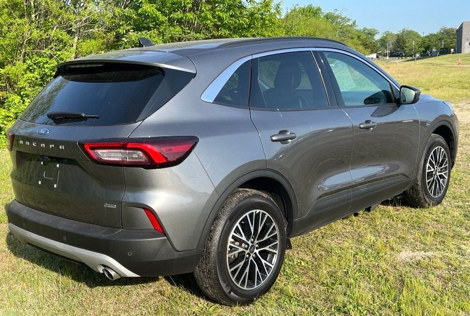 2024 Ford Escape Plug-In Hybrid 106.7 WheelBase
