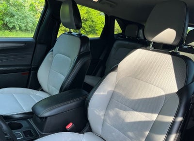 2024 Ford Escape Plug-In Hybrid 106.7 WheelBase