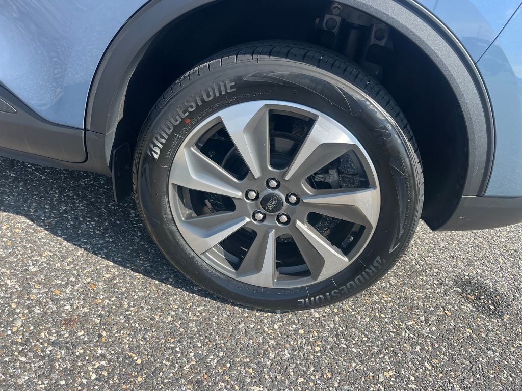 2023 Ford Escape Platinum