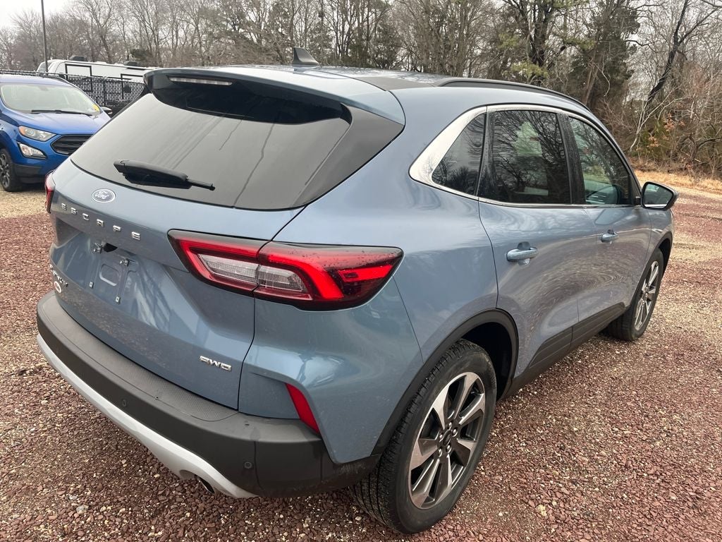 2023 Ford Escape Platinum