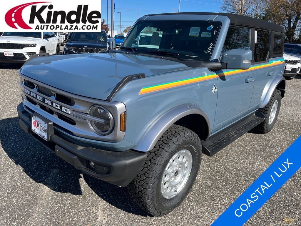 2025 Ford Bronco Outer Banks COASTAL ACCESSORY PACKAGE!