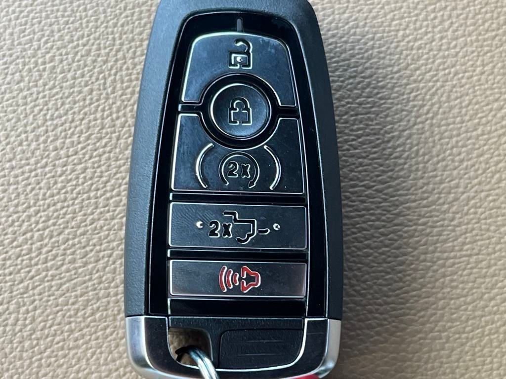 2025 Ford F-350SD Lariat