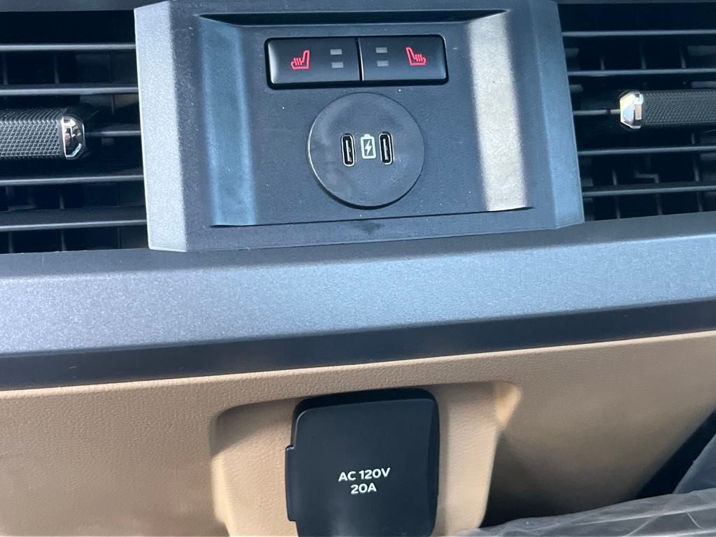 2025 Ford F-350SD Lariat