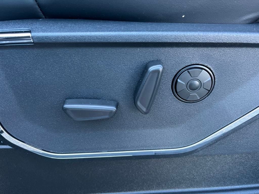 2025 Ford F-350SD Platinum