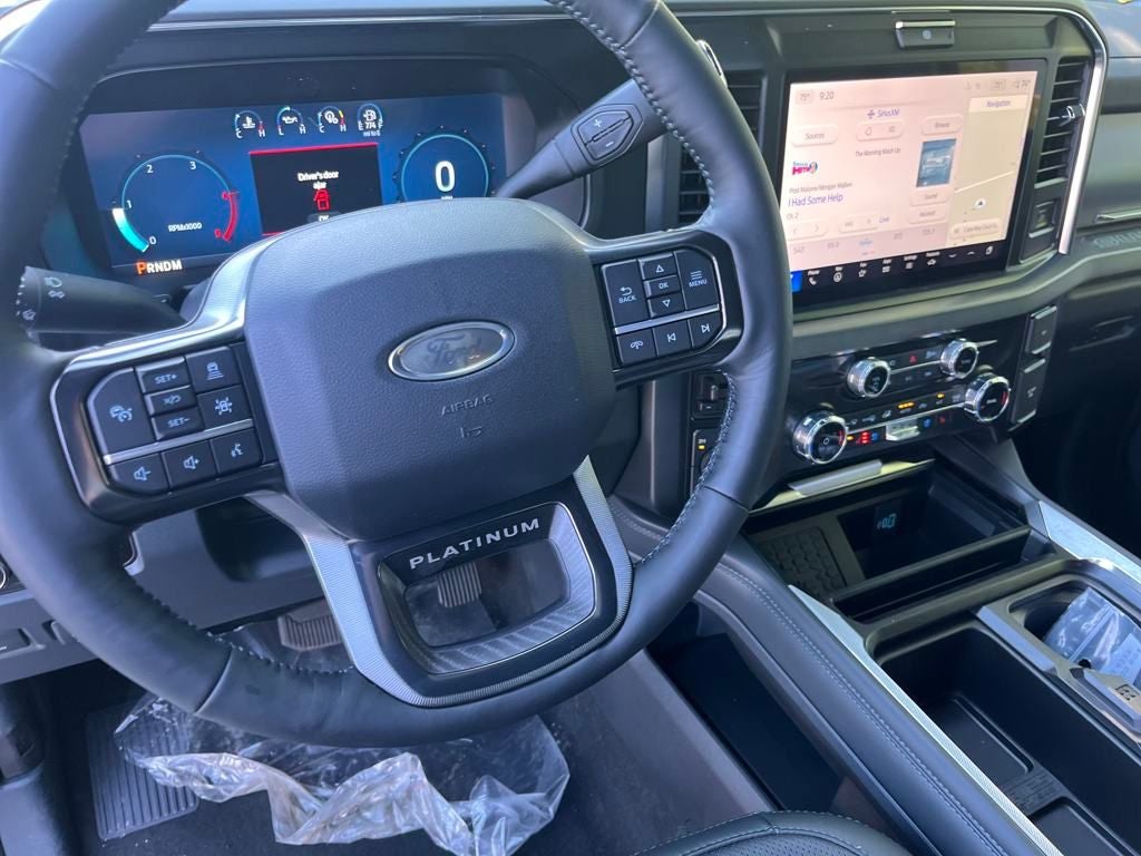 2025 Ford F-350SD Platinum