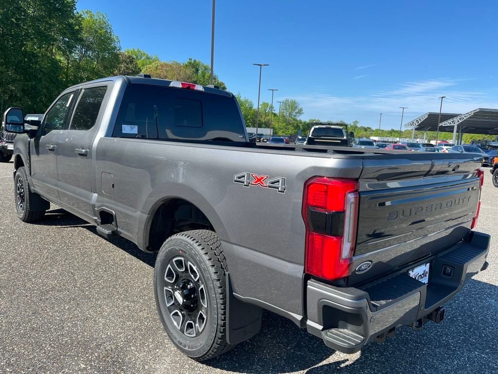 2025 Ford F-350SD Platinum