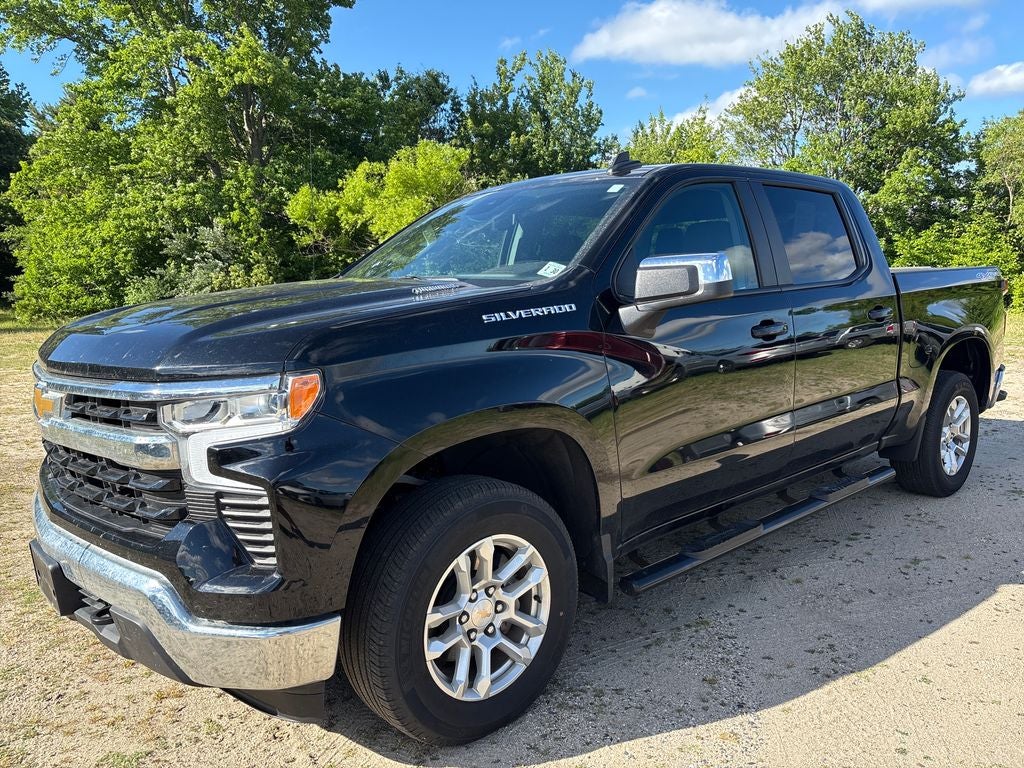 2025 Chevrolet Silverado 1500 LT