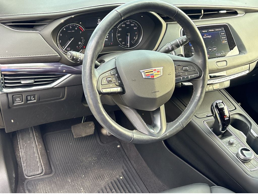 2023 Cadillac XT4 Luxury