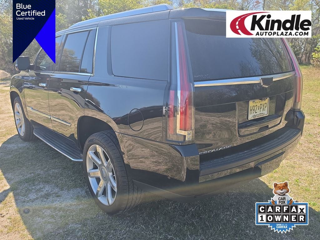 2017 Cadillac Escalade Luxury