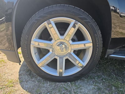 2017 Cadillac Escalade Luxury