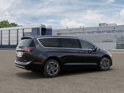 2027 Chrysler Pacifica Limited