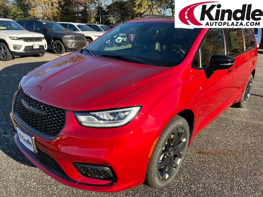 2026 Chrysler Pacifica Limited