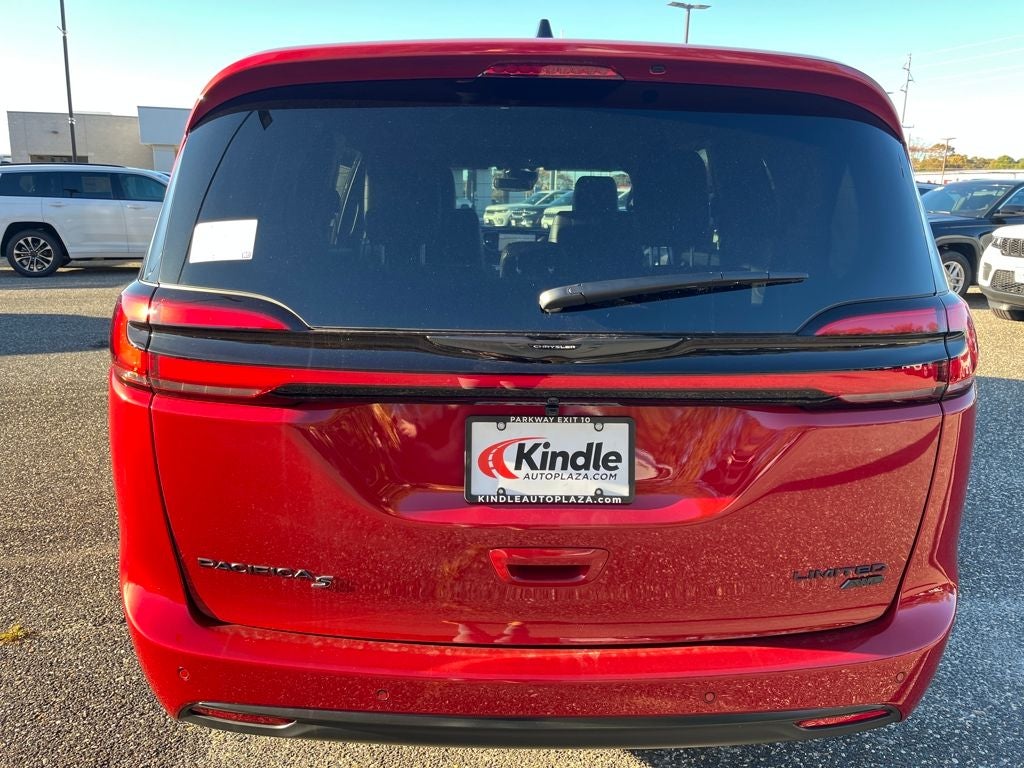 2026 Chrysler Pacifica Limited