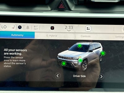 2026 Jeep Cherokee Laredo