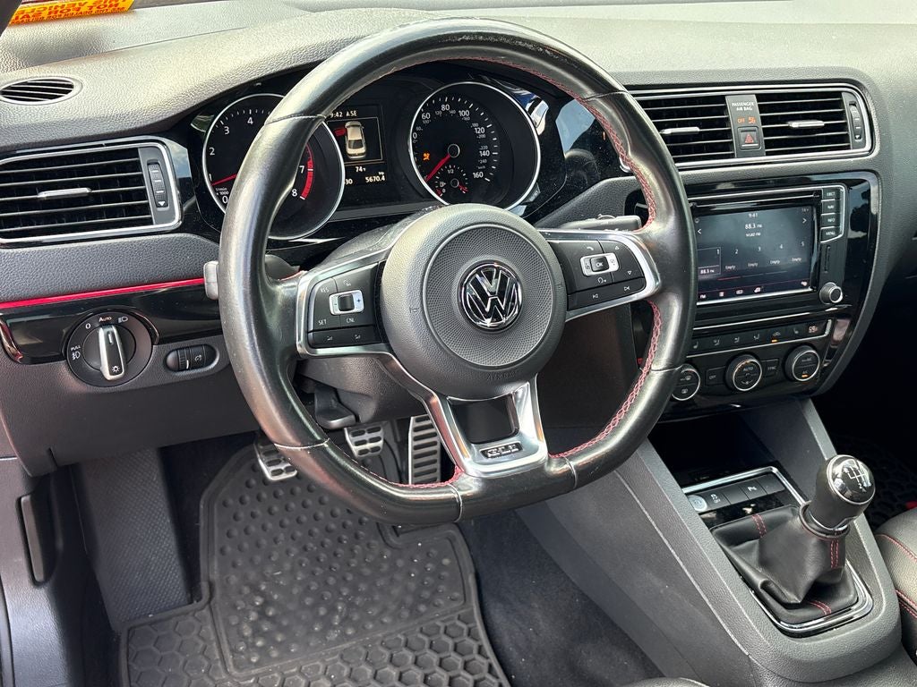 2017 Volkswagen Jetta GLI