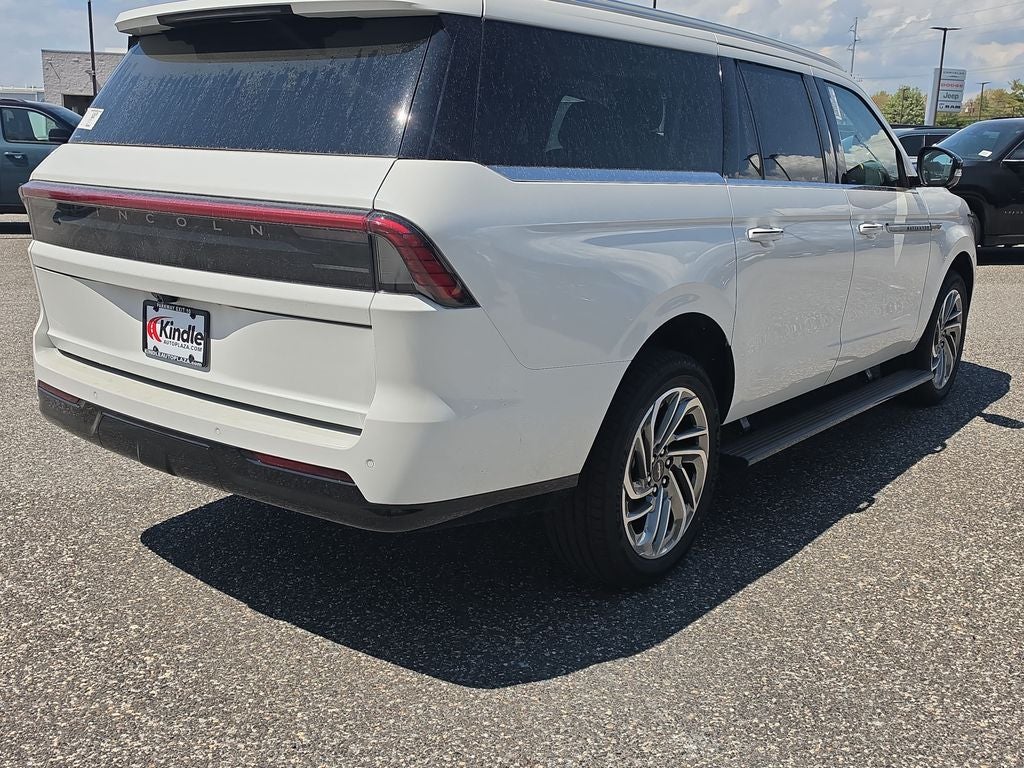 2026 Lincoln Navigator L Reserve