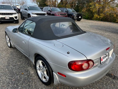 2005 Mazda Mazda Miata LS