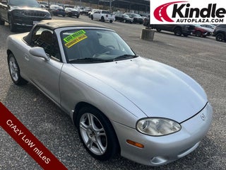 2005 Mazda Mazda Miata LS